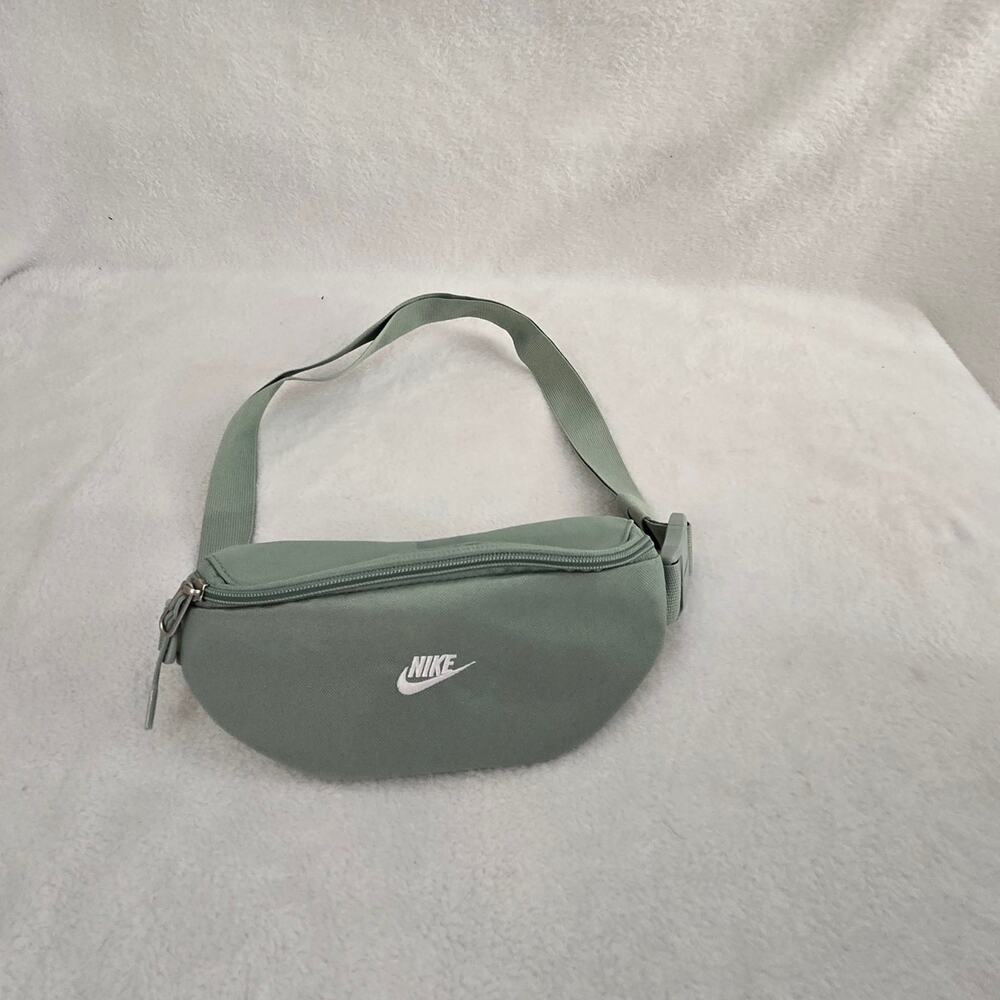 Nike Heritage Waistpack Green Fanny Pack
